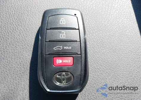 2025 Toyota Camry Se z USA, uszkodzony, nr VIN 4T1DAACK5SU547175